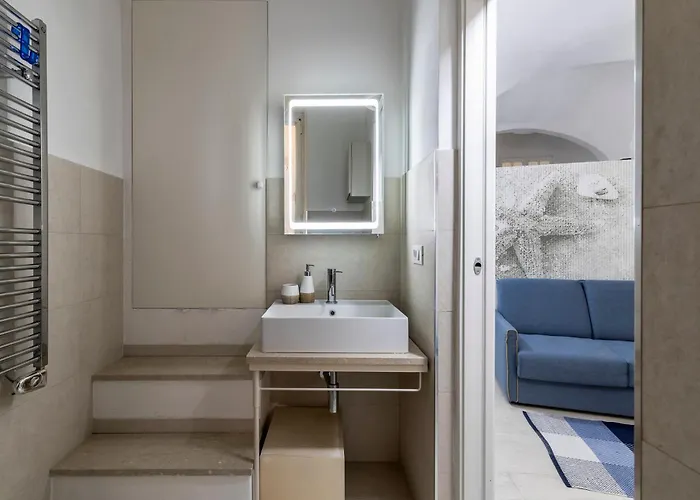 아파트 La Del Monaco Marinaio 알라시오